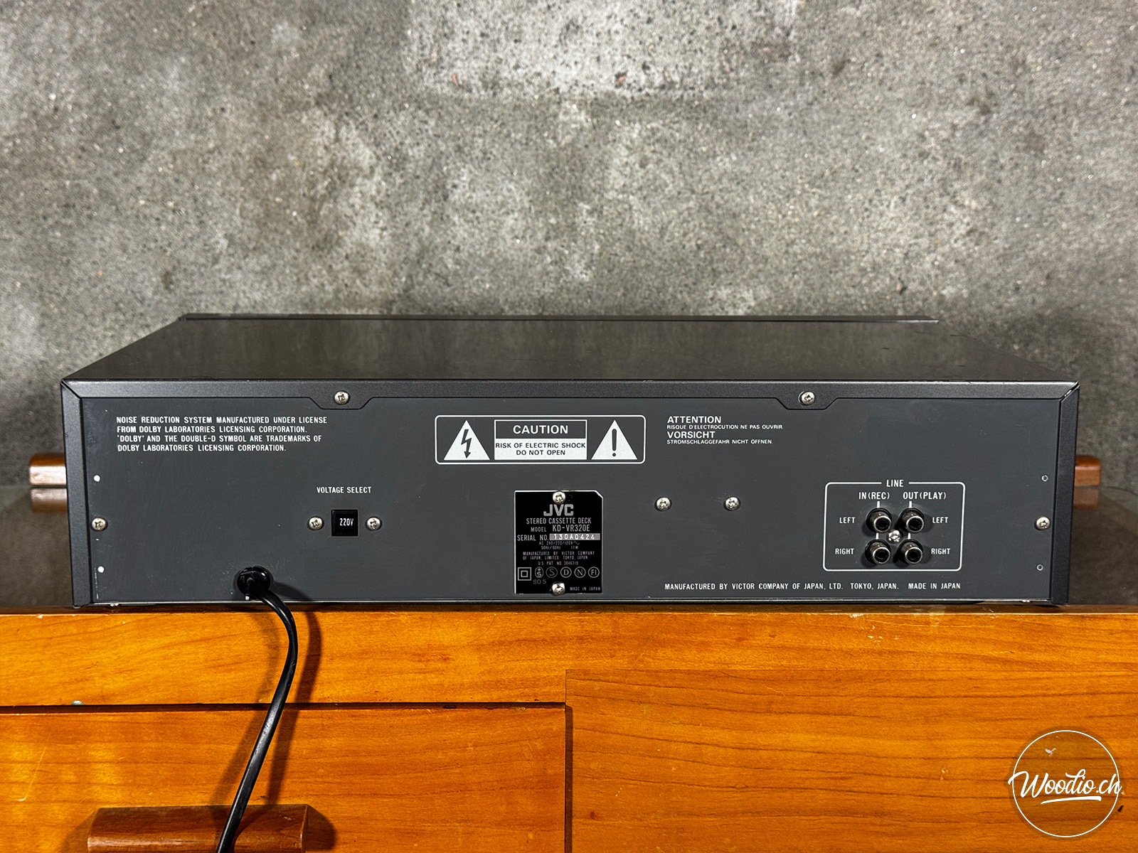JVC KD-VR320E - Back
