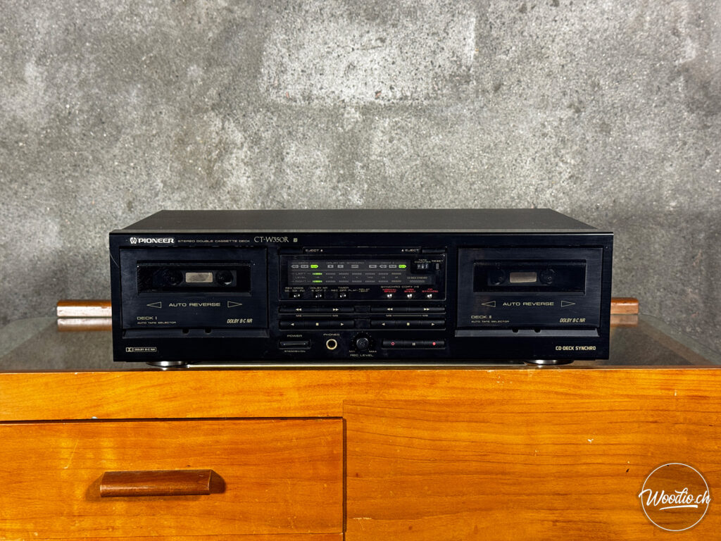 Pioneer CT-W350R - Front